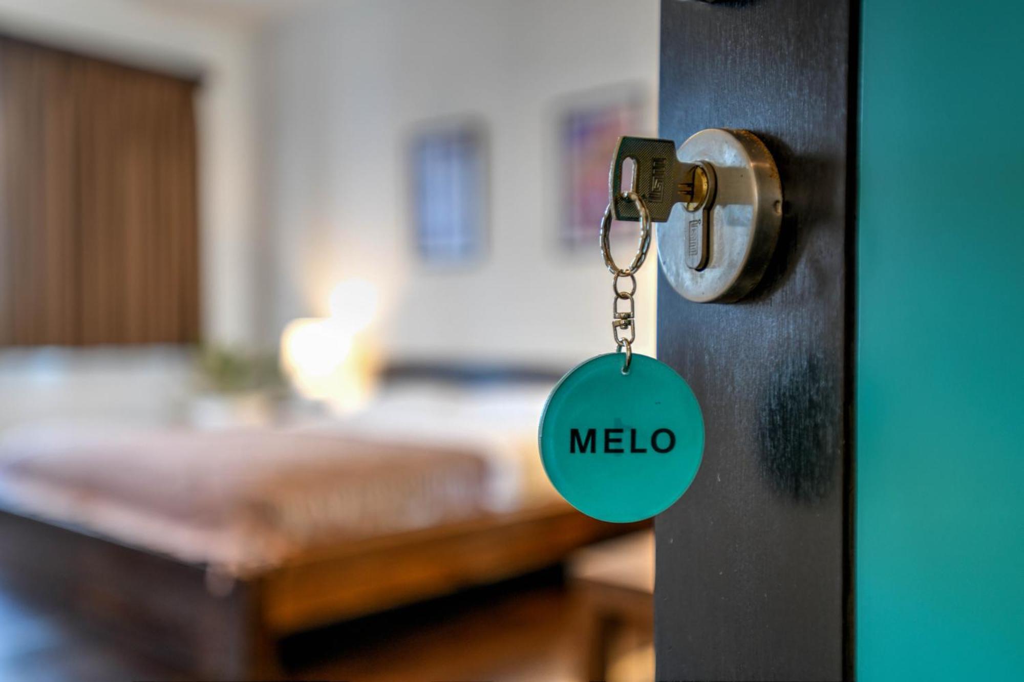 Melo Suites Hotel 塞米亚克 外观 照片