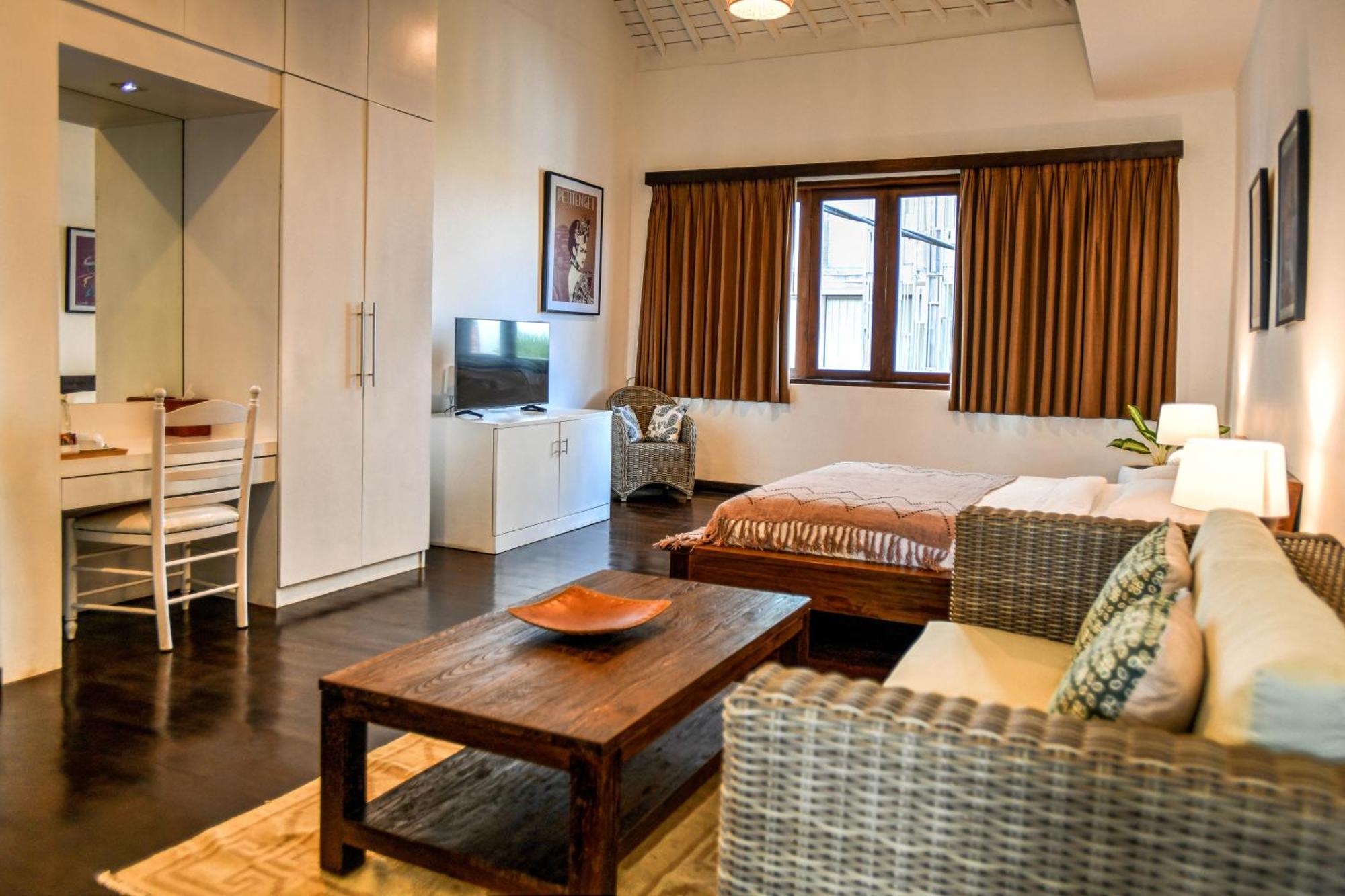 Melo Suites Hotel 塞米亚克 外观 照片